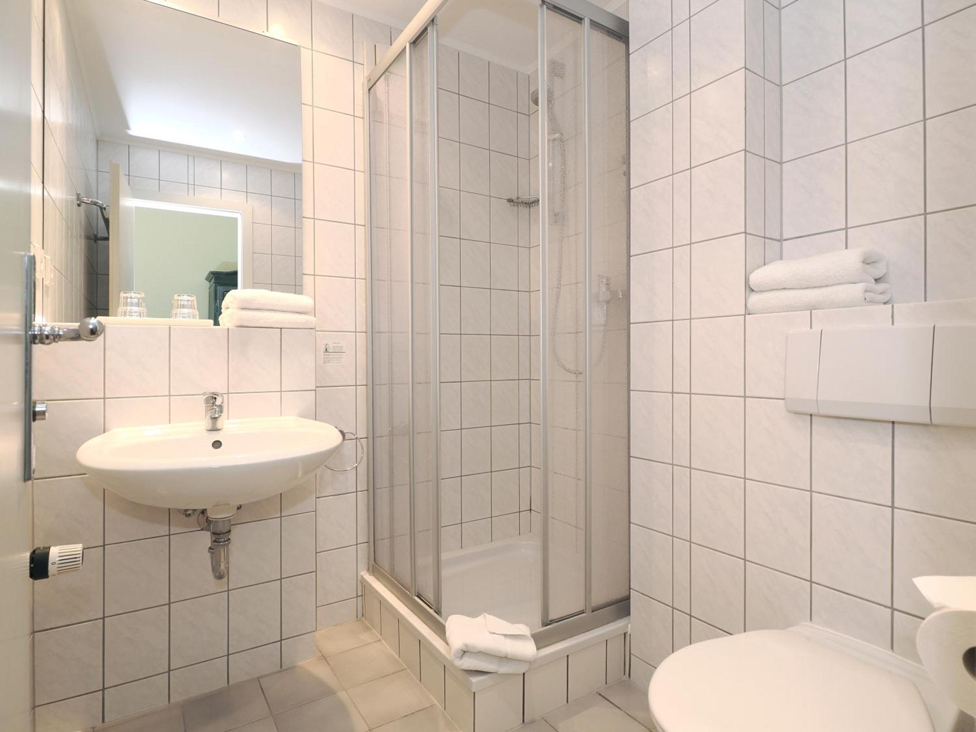 Hotel See-Eck Heringsdorf  Rum bild
